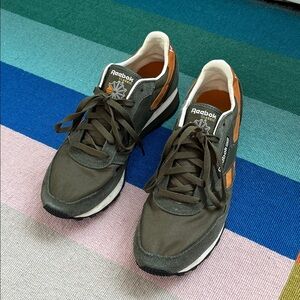 Reebok Men's Olive and Tan Sneakers